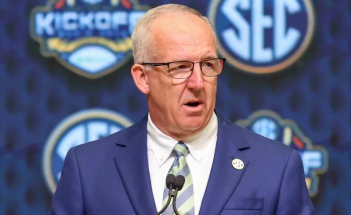 Welcome to the SEC, J. Batt. Greg Sankey Would Like a&nbsp;Word.